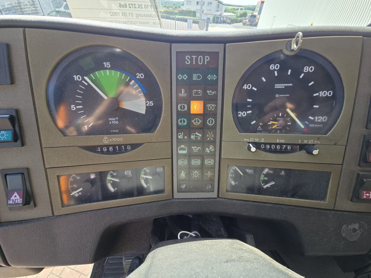 MAN F10 26.272 6x6 F10 26.272 6x6, F90 - Kamion-šasija: slika MAN F10 26.272 6x6 F10 26.272 6x6, F90 - Kamion-šasija MAN F10 26.272 6x6 F10 26.272 6x6, F90 - Kamion-šasija: slika MAN F10 26.272 6x6 F10 26.272 6x6, F90 - Kamion-šasija