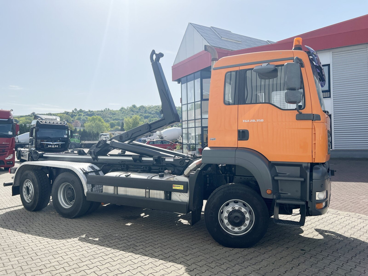 Kamion s kukastom dizalicom MAN TGA 28.350 6X4-4 BL TGA 28.350 6X4-4 BL, Lift-/Lenkachse, Meiller: slika Kamion s kukastom dizalicom MAN TGA 28.350 6X4-4 BL TGA 28.350 6X4-4 BL, Lift-/Lenkachse, Meiller
