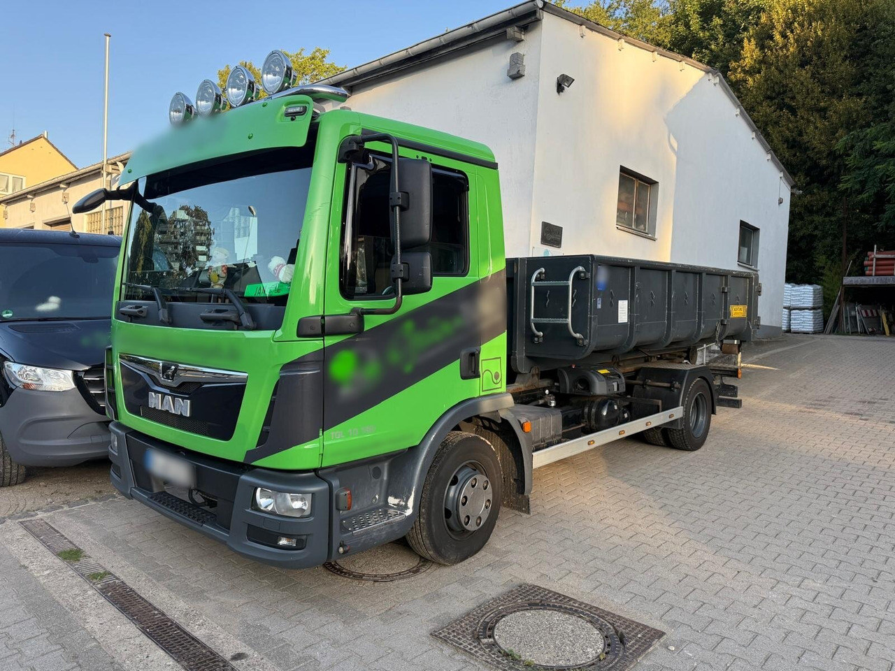 MAN TGL 10.180 4x2 BL TGL 10.180 4x2 BL City-Abrollkipper - Kamion s kukastom dizalicom: slika MAN TGL 10.180 4x2 BL TGL 10.180 4x2 BL City-Abrollkipper - Kamion s kukastom dizalicom MAN TGL 10.180 4x2 BL TGL 10.180 4x2 BL City-Abrollkipper - Kamion s kukastom dizalicom: slika MAN TGL 10.180 4x2 BL TGL 10.180 4x2 BL City-Abrollkipper - Kamion s kukastom dizalicom
