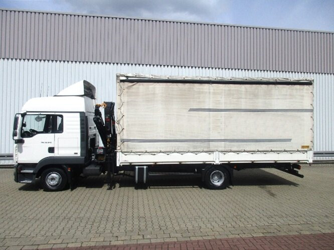 Kamion s kranom, Kamion s ceradom MAN TGL 12.240 BL 4x2 TGL 12.240BL 4x2, mit Kran Hiab 088 mit Funk: slika Kamion s kranom, Kamion s ceradom MAN TGL 12.240 BL 4x2 TGL 12.240BL 4x2, mit Kran Hiab 088 mit Funk