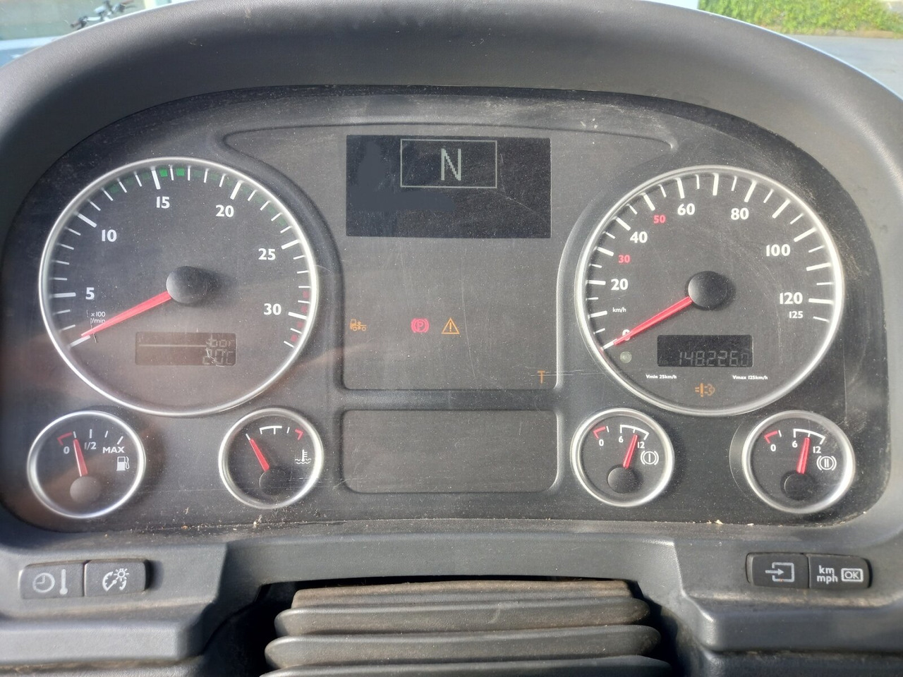 Kamion s otvorenim sandukom MAN TGL TS 754 F: slika Kamion s otvorenim sandukom MAN TGL TS 754 F Kamion s otvorenim sandukom MAN TGL TS 754 F: slika Kamion s otvorenim sandukom MAN TGL TS 754 F