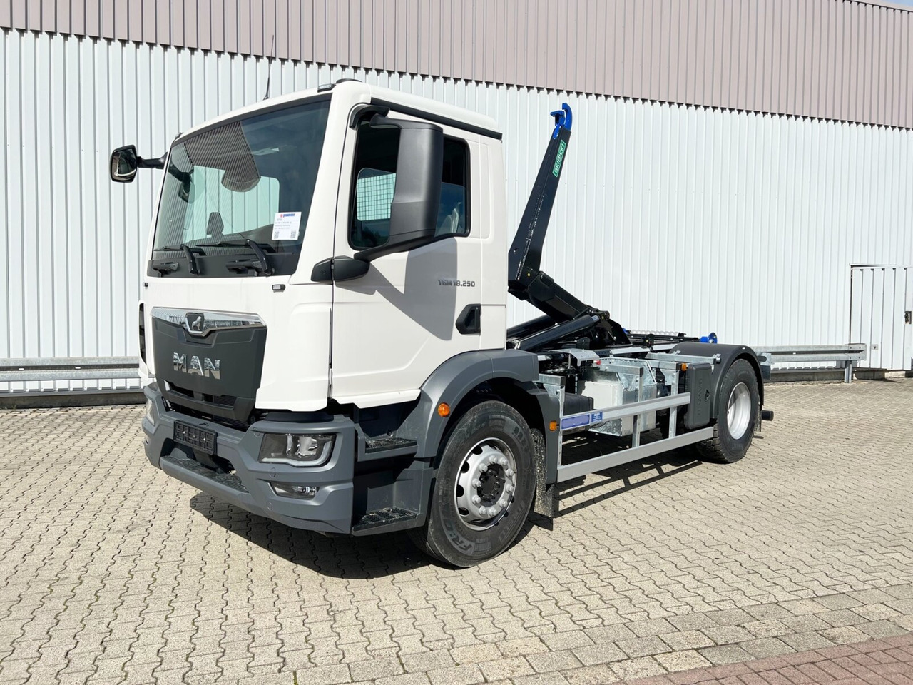 MAN TGM 18.250/340 4x2 BL CH TGM 18.250/340 4x2 BL CH, Funk, 3x VORHANDEN - Kamion s kukastom dizalicom: slika MAN TGM 18.250/340 4x2 BL CH TGM 18.250/340 4x2 BL CH, Funk, 3x VORHANDEN - Kamion s kukastom dizalicom MAN TGM 18.250/340 4x2 BL CH TGM 18.250/340 4x2 BL CH, Funk, 3x VORHANDEN - Kamion s kukastom dizalicom: slika MAN TGM 18.250/340 4x2 BL CH TGM 18.250/340 4x2 BL CH, Funk, 3x VORHANDEN - Kamion s kukastom dizalicom