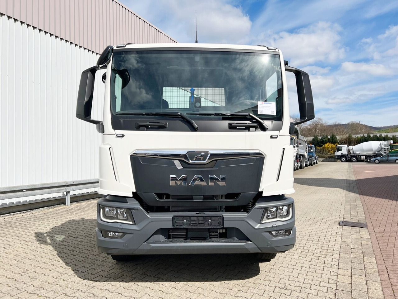 Zakup MAN TGM 18.250/340 4x2 BL CH TGM 18.250/340 4x2 BL CH, Funk, 3x VORHANDEN MAN TGM 18.250/340 4x2 BL CH TGM 18.250/340 4x2 BL CH, Funk, 3x VORHANDEN: slika Zakup MAN TGM 18.250/340 4x2 BL CH TGM 18.250/340 4x2 BL CH, Funk, 3x VORHANDEN MAN TGM 18.250/340 4x2 BL CH TGM 18.250/340 4x2 BL CH, Funk, 3x VORHANDEN