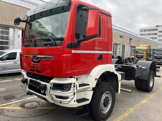 MAN TGM 18.320 4x4 BB CH TGM 18.320 4x4 BB CH - Kamion-šasija: slika MAN TGM 18.320 4x4 BB CH TGM 18.320 4x4 BB CH - Kamion-šasija MAN TGM 18.320 4x4 BB CH TGM 18.320 4x4 BB CH - Kamion-šasija: slika MAN TGM 18.320 4x4 BB CH TGM 18.320 4x4 BB CH - Kamion-šasija