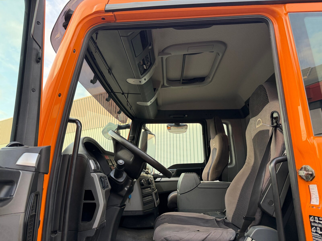 MAN TGS 26.400 6x2-4 BL TGS 26.400 6x2-4 BL, Motorabtrieb, Lenk-/Liftachse, Kran Epsilon Q180ZR95TR - Kamion s kukastom dizalicom, Kamion s kranom: slika MAN TGS 26.400 6x2-4 BL TGS 26.400 6x2-4 BL, Motorabtrieb, Lenk-/Liftachse, Kran Epsilon Q180ZR95TR - Kamion s kukastom dizalicom, Kamion s kranom MAN TGS 26.400 6x2-4 BL TGS 26.400 6x2-4 BL, Motorabtrieb, Lenk-/Liftachse, Kran Epsilon Q180ZR95TR - Kamion s kukastom dizalicom, Kamion s kranom: slika MAN TGS 26.400 6x2-4 BL TGS 26.400 6x2-4 BL, Motorabtrieb, Lenk-/Liftachse, Kran Epsilon Q180ZR95TR - Kamion s kukastom dizalicom, Kamion s kranom