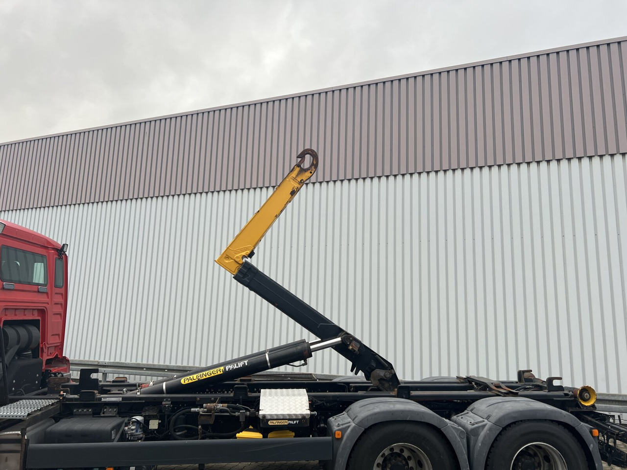 MAN TGS 26.440 6X4 BL TGS 26.440 6X4 BL - Kamion s kukastom dizalicom: slika MAN TGS 26.440 6X4 BL TGS 26.440 6X4 BL - Kamion s kukastom dizalicom MAN TGS 26.440 6X4 BL TGS 26.440 6X4 BL - Kamion s kukastom dizalicom: slika MAN TGS 26.440 6X4 BL TGS 26.440 6X4 BL - Kamion s kukastom dizalicom