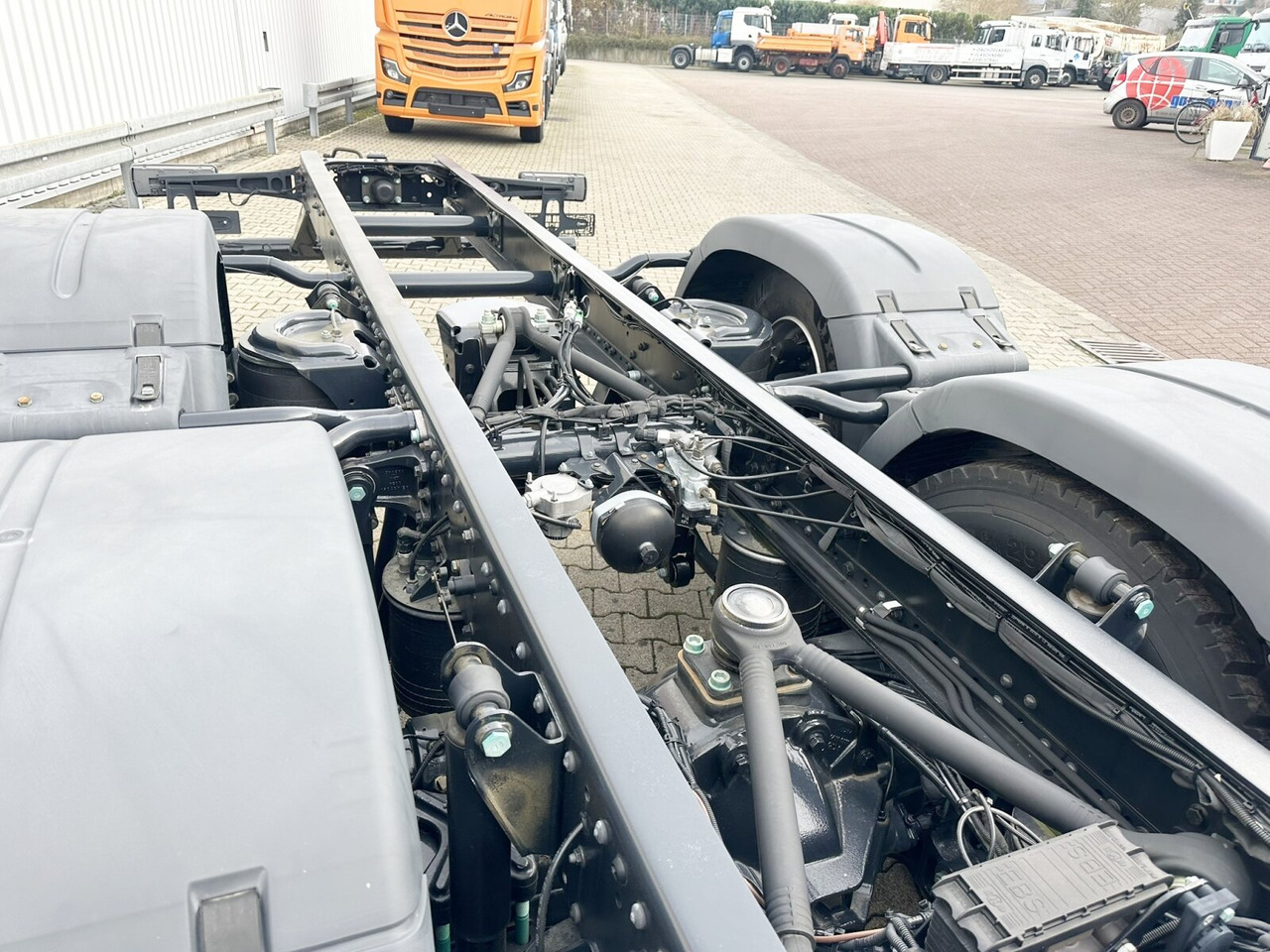 MAN TGS 26.480 6x2-4 LL TGS 26.480 6x2-4 LL, Retarder, Lenk-/Liftachse, Standklima - Kamion-šasija: slika MAN TGS 26.480 6x2-4 LL TGS 26.480 6x2-4 LL, Retarder, Lenk-/Liftachse, Standklima - Kamion-šasija MAN TGS 26.480 6x2-4 LL TGS 26.480 6x2-4 LL, Retarder, Lenk-/Liftachse, Standklima - Kamion-šasija: slika MAN TGS 26.480 6x2-4 LL TGS 26.480 6x2-4 LL, Retarder, Lenk-/Liftachse, Standklima - Kamion-šasija