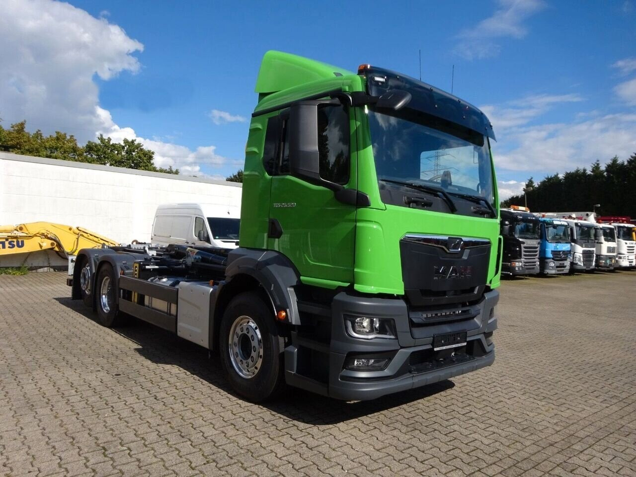 MAN TGS 26.520 6x2-2 BL TGS 26.520 6x2-2 BL, Liftachse - Kamion s kukastom dizalicom: slika MAN TGS 26.520 6x2-2 BL TGS 26.520 6x2-2 BL, Liftachse - Kamion s kukastom dizalicom MAN TGS 26.520 6x2-2 BL TGS 26.520 6x2-2 BL, Liftachse - Kamion s kukastom dizalicom: slika MAN TGS 26.520 6x2-2 BL TGS 26.520 6x2-2 BL, Liftachse - Kamion s kukastom dizalicom