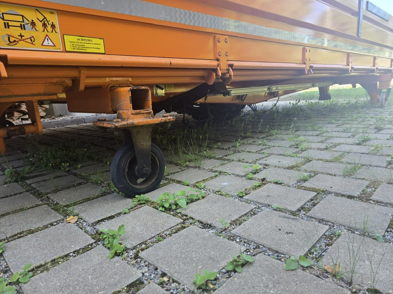 MAN TGS 28.400 6x4-4 BL TGS 28.400 6x4-4 BL, EEV, Lenk-/Liftachse, Wechselsystem Kipper/Salzsteuer - Kiper: slika MAN TGS 28.400 6x4-4 BL TGS 28.400 6x4-4 BL, EEV, Lenk-/Liftachse, Wechselsystem Kipper/Salzsteuer - Kiper MAN TGS 28.400 6x4-4 BL TGS 28.400 6x4-4 BL, EEV, Lenk-/Liftachse, Wechselsystem Kipper/Salzsteuer - Kiper: slika MAN TGS 28.400 6x4-4 BL TGS 28.400 6x4-4 BL, EEV, Lenk-/Liftachse, Wechselsystem Kipper/Salzsteuer - Kiper