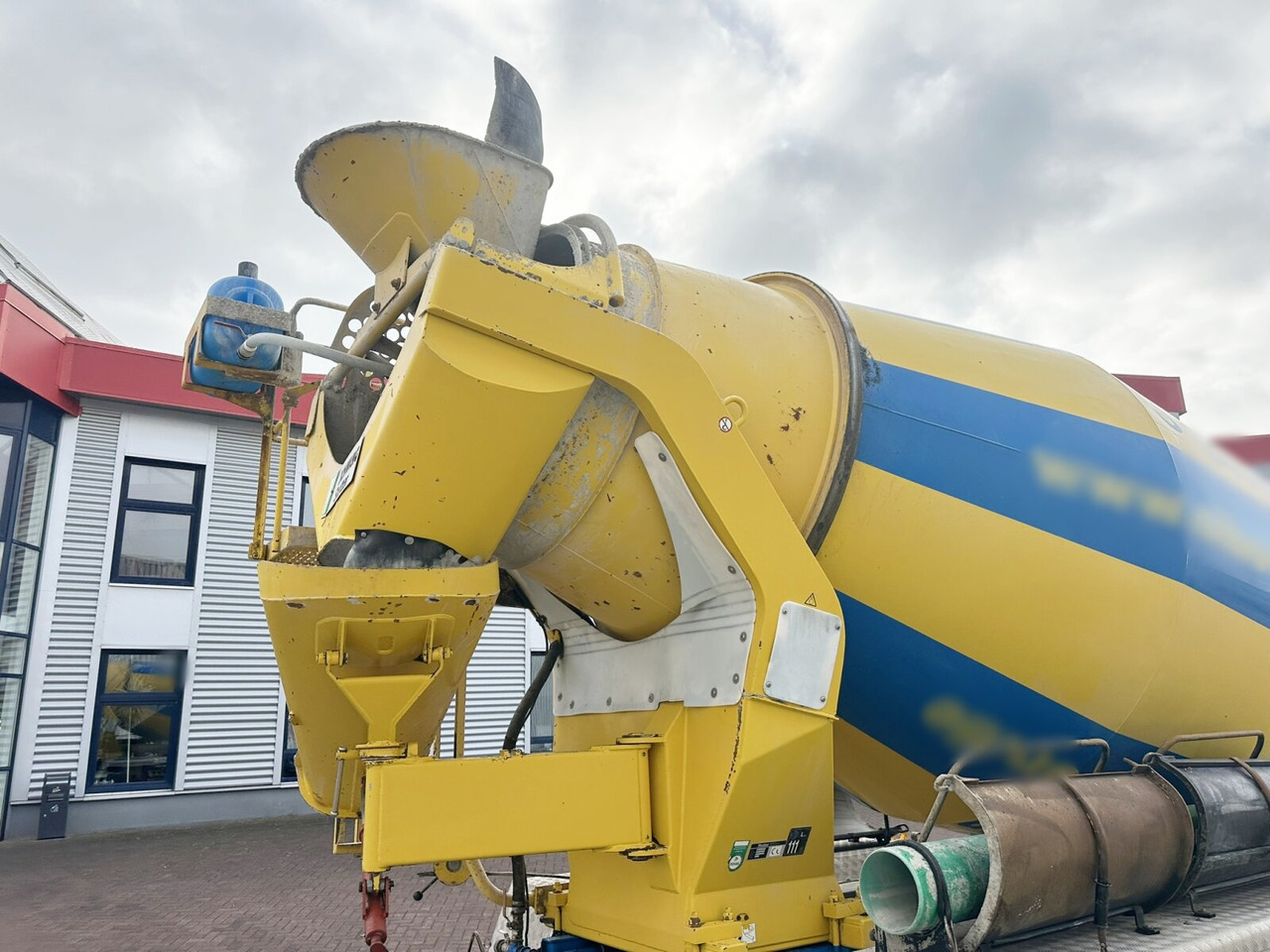 MAN TGS 32.400 8X4 BB TGS 32.400 8x4 BB, Stetter ca. 9m³ - Automješalica: slika MAN TGS 32.400 8X4 BB TGS 32.400 8x4 BB, Stetter ca. 9m³ - Automješalica MAN TGS 32.400 8X4 BB TGS 32.400 8x4 BB, Stetter ca. 9m³ - Automješalica: slika MAN TGS 32.400 8X4 BB TGS 32.400 8x4 BB, Stetter ca. 9m³ - Automješalica