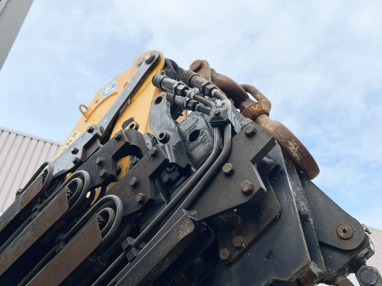 MAN TGS 33.440 6X4 BL TGS 33.440 6X4 BL mit Kran Effer 165-3S, Funk - Kamion s kukastom dizalicom, Kamion s kranom: slika MAN TGS 33.440 6X4 BL TGS 33.440 6X4 BL mit Kran Effer 165-3S, Funk - Kamion s kukastom dizalicom, Kamion s kranom MAN TGS 33.440 6X4 BL TGS 33.440 6X4 BL mit Kran Effer 165-3S, Funk - Kamion s kukastom dizalicom, Kamion s kranom: slika MAN TGS 33.440 6X4 BL TGS 33.440 6X4 BL mit Kran Effer 165-3S, Funk - Kamion s kukastom dizalicom, Kamion s kranom