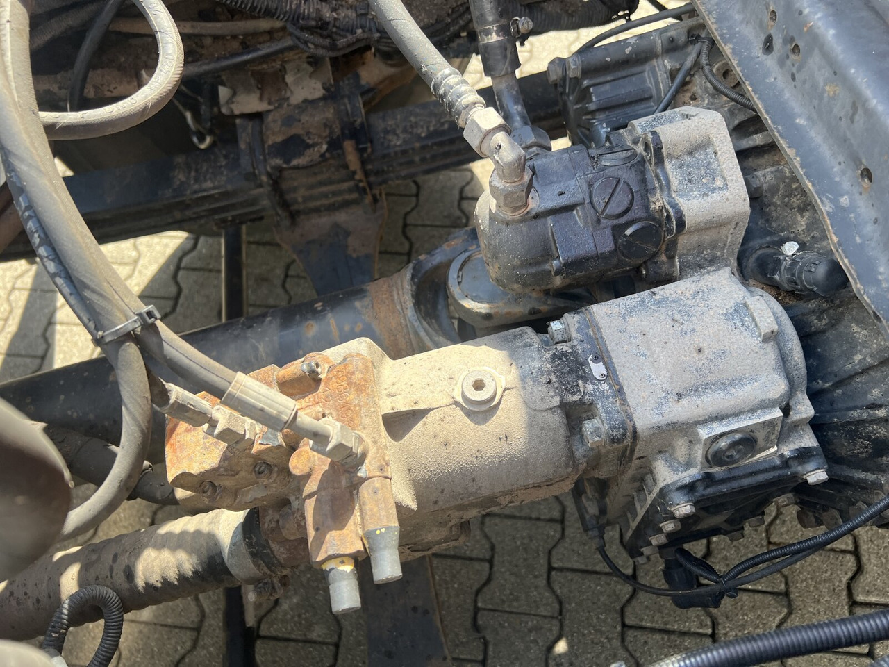 MAN TGS 35.440 8x4 BL TGS 35.440 8x4 BL, Meiller 19.62, Atlas Kran 135.2-A3, Funk - Kamion s kukastom dizalicom, Kamion s kranom: slika MAN TGS 35.440 8x4 BL TGS 35.440 8x4 BL, Meiller 19.62, Atlas Kran 135.2-A3, Funk - Kamion s kukastom dizalicom, Kamion s kranom MAN TGS 35.440 8x4 BL TGS 35.440 8x4 BL, Meiller 19.62, Atlas Kran 135.2-A3, Funk - Kamion s kukastom dizalicom, Kamion s kranom: slika MAN TGS 35.440 8x4 BL TGS 35.440 8x4 BL, Meiller 19.62, Atlas Kran 135.2-A3, Funk - Kamion s kukastom dizalicom, Kamion s kranom