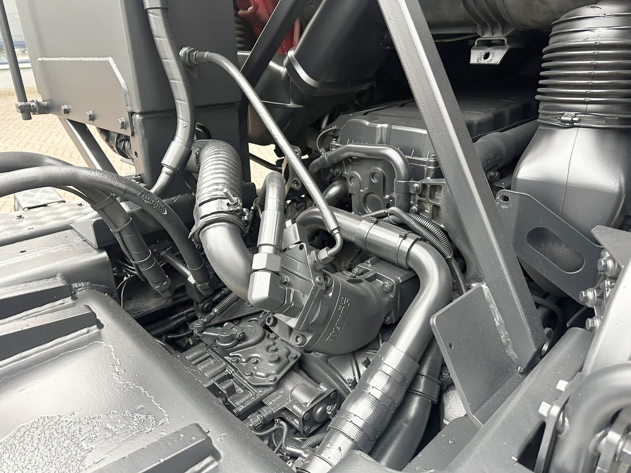 MAN TGS 35.480 8X4 BL TGS 35.400 8x4 BL, Schub-Knick bis 6,5m Container - Kamion s kukastom dizalicom: slika MAN TGS 35.480 8X4 BL TGS 35.400 8x4 BL, Schub-Knick bis 6,5m Container - Kamion s kukastom dizalicom MAN TGS 35.480 8X4 BL TGS 35.400 8x4 BL, Schub-Knick bis 6,5m Container - Kamion s kukastom dizalicom: slika MAN TGS 35.480 8X4 BL TGS 35.400 8x4 BL, Schub-Knick bis 6,5m Container - Kamion s kukastom dizalicom