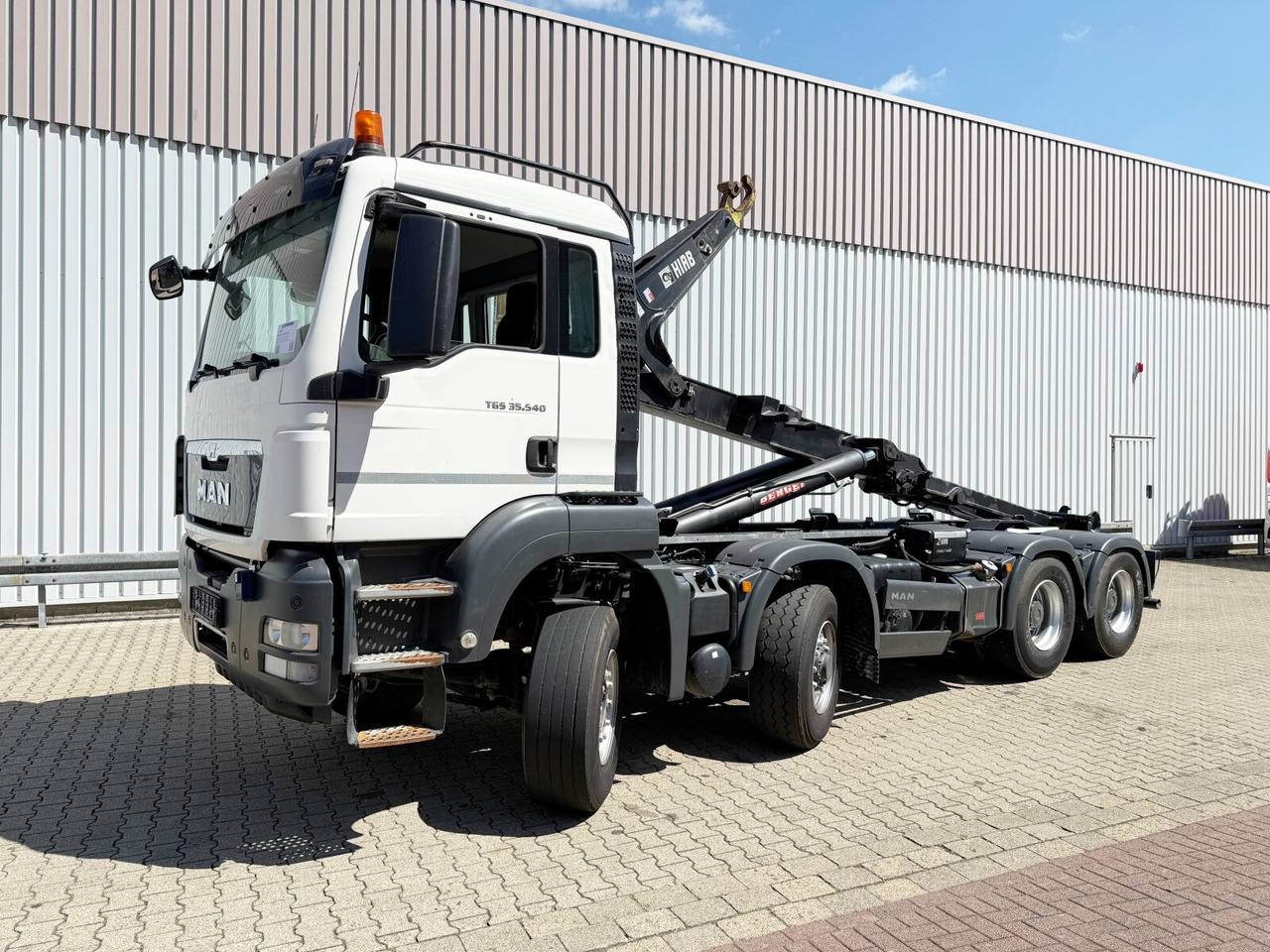 MAN TGS 35.540 8x6H BL TGS 35.540 8x6H BL, HydroDrive, PriTrader, Hiab Abrollkipper bis 7 m - Kamion s kukastom dizalicom: slika MAN TGS 35.540 8x6H BL TGS 35.540 8x6H BL, HydroDrive, PriTrader, Hiab Abrollkipper bis 7 m - Kamion s kukastom dizalicom MAN TGS 35.540 8x6H BL TGS 35.540 8x6H BL, HydroDrive, PriTrader, Hiab Abrollkipper bis 7 m - Kamion s kukastom dizalicom: slika MAN TGS 35.540 8x6H BL TGS 35.540 8x6H BL, HydroDrive, PriTrader, Hiab Abrollkipper bis 7 m - Kamion s kukastom dizalicom