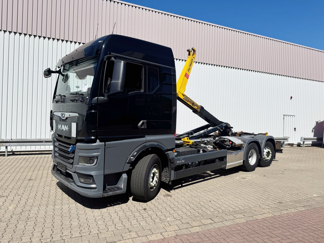 MAN TGX 26.510 6X2-4 BL TGX 26.510 6X2-4 BL, Lenk-/Liftachse, Funk - Kamion s kukastom dizalicom: slika MAN TGX 26.510 6X2-4 BL TGX 26.510 6X2-4 BL, Lenk-/Liftachse, Funk - Kamion s kukastom dizalicom MAN TGX 26.510 6X2-4 BL TGX 26.510 6X2-4 BL, Lenk-/Liftachse, Funk - Kamion s kukastom dizalicom: slika MAN TGX 26.510 6X2-4 BL TGX 26.510 6X2-4 BL, Lenk-/Liftachse, Funk - Kamion s kukastom dizalicom
