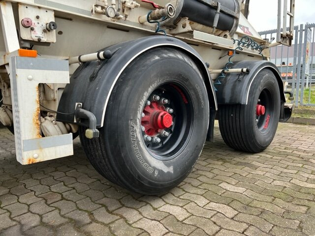 Poluprikolica mikser MÜLLER MITTELTAL SF32 mit Liebherr Betonmischer ca. 10m³ MÜLLER MITTELTAL SF32, Liebherr Betonmischer 10m³, 4x VORHANDEN , Liftachse: slika Poluprikolica mikser MÜLLER MITTELTAL SF32 mit Liebherr Betonmischer ca. 10m³ MÜLLER MITTELTAL SF32, Liebherr Betonmischer 10m³, 4x VORHANDEN , Liftachse