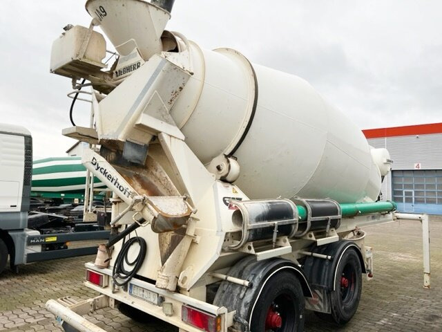 MÜLLER MITTELTAL SF32 mit Liebherr Betonmischer ca. 10m³ MÜLLER MITTELTAL SF32, Liebherr Betonmischer 10m³, 4x VORHANDEN , Liftachse - Poluprikolica mikser: slika  MÜLLER MITTELTAL SF32 mit Liebherr Betonmischer ca. 10m³ MÜLLER MITTELTAL SF32, Liebherr Betonmischer 10m³, 4x VORHANDEN , Liftachse - Poluprikolica mikser MÜLLER MITTELTAL SF32 mit Liebherr Betonmischer ca. 10m³ MÜLLER MITTELTAL SF32, Liebherr Betonmischer 10m³, 4x VORHANDEN , Liftachse - Poluprikolica mikser: slika  MÜLLER MITTELTAL SF32 mit Liebherr Betonmischer ca. 10m³ MÜLLER MITTELTAL SF32, Liebherr Betonmischer 10m³, 4x VORHANDEN , Liftachse - Poluprikolica mikser