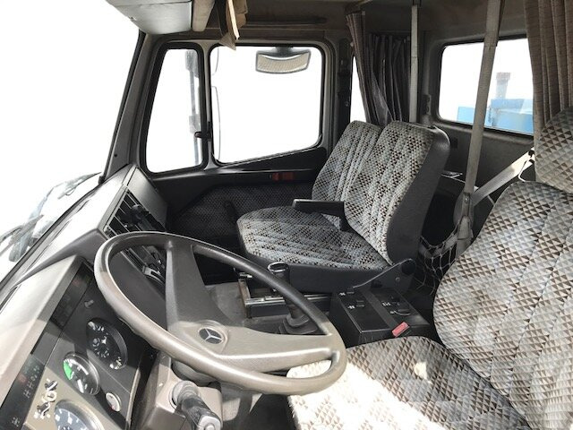 Kamion s kranom, Kamion s otvorenim sandukom Mercedes-Benz 2638 K 6x4 mit Heckkran Palfinger PK 68000 2638 K 6x4 mit Heckkran Palfinger PK 68000: slika Kamion s kranom, Kamion s otvorenim sandukom Mercedes-Benz 2638 K 6x4 mit Heckkran Palfinger PK 68000 2638 K 6x4 mit Heckkran Palfinger PK 68000
