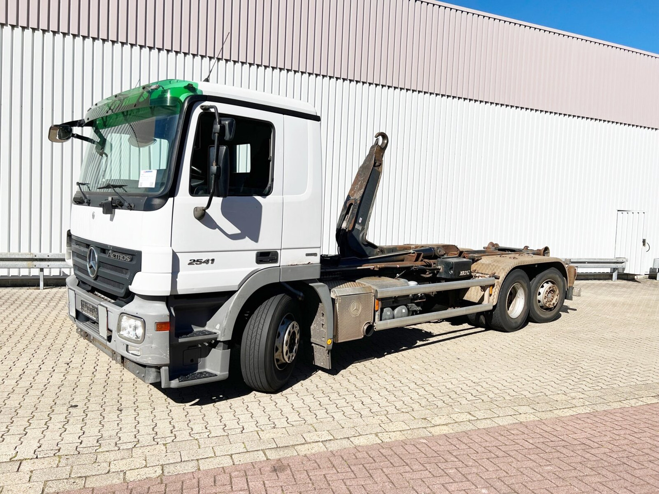 Mercedes-Benz Actros 2541 L 6x2 Actros 2541 L 6x2/48 Retarder, Lenk-/Liftachse - Kamion s kukastom dizalicom: slika Mercedes-Benz Actros 2541 L 6x2 Actros 2541 L 6x2/48 Retarder, Lenk-/Liftachse - Kamion s kukastom dizalicom Mercedes-Benz Actros 2541 L 6x2 Actros 2541 L 6x2/48 Retarder, Lenk-/Liftachse - Kamion s kukastom dizalicom: slika Mercedes-Benz Actros 2541 L 6x2 Actros 2541 L 6x2/48 Retarder, Lenk-/Liftachse - Kamion s kukastom dizalicom