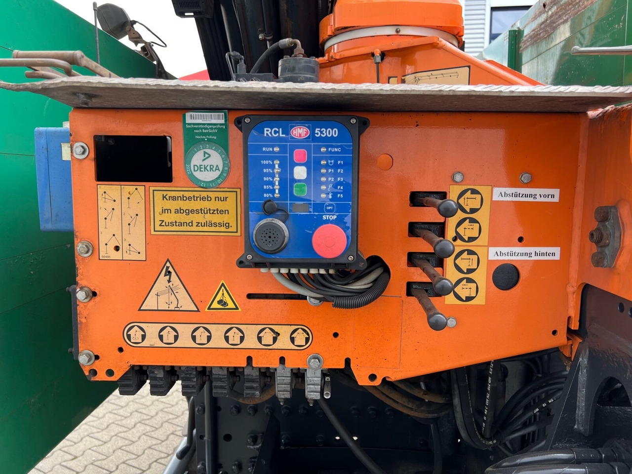 Mercedes-Benz Actros 2544 L 6x2 Actros 2544 L 6x2, Retarder, Lenkachse, Heckkran HMF 3000-K5 + Jip, Funk - Kamion s kranom, Kamion s otvorenim sandukom: slika Mercedes-Benz Actros 2544 L 6x2 Actros 2544 L 6x2, Retarder, Lenkachse, Heckkran HMF 3000-K5 + Jip, Funk - Kamion s kranom, Kamion s otvorenim sandukom Mercedes-Benz Actros 2544 L 6x2 Actros 2544 L 6x2, Retarder, Lenkachse, Heckkran HMF 3000-K5 + Jip, Funk - Kamion s kranom, Kamion s otvorenim sandukom: slika Mercedes-Benz Actros 2544 L 6x2 Actros 2544 L 6x2, Retarder, Lenkachse, Heckkran HMF 3000-K5 + Jip, Funk - Kamion s kranom, Kamion s otvorenim sandukom