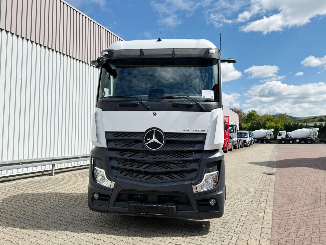 Novi Kamion s kukastom dizalicom Mercedes-Benz Actros 2548 L 6x2 Actros 2548 L 6x2, Retarder, Lenk-/Liftachse, Navi, MirrorCam, MultimediaCockpit: slika Novi Kamion s kukastom dizalicom Mercedes-Benz Actros 2548 L 6x2 Actros 2548 L 6x2, Retarder, Lenk-/Liftachse, Navi, MirrorCam, MultimediaCockpit