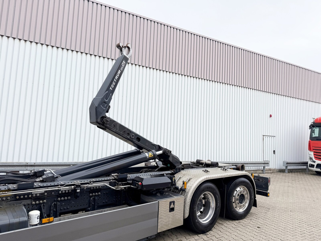 Mercedes-Benz Actros 2552 L 6x2 Actros 2552 L 6x2, Lenk/Lift, Retarder, GigaSpace, LED, Motorabtrieb, Meiller Tectrum, Funk - Kamion s kukastom dizalicom: slika Mercedes-Benz Actros 2552 L 6x2 Actros 2552 L 6x2, Lenk/Lift, Retarder, GigaSpace, LED, Motorabtrieb, Meiller Tectrum, Funk - Kamion s kukastom dizalicom Mercedes-Benz Actros 2552 L 6x2 Actros 2552 L 6x2, Lenk/Lift, Retarder, GigaSpace, LED, Motorabtrieb, Meiller Tectrum, Funk - Kamion s kukastom dizalicom: slika Mercedes-Benz Actros 2552 L 6x2 Actros 2552 L 6x2, Lenk/Lift, Retarder, GigaSpace, LED, Motorabtrieb, Meiller Tectrum, Funk - Kamion s kukastom dizalicom