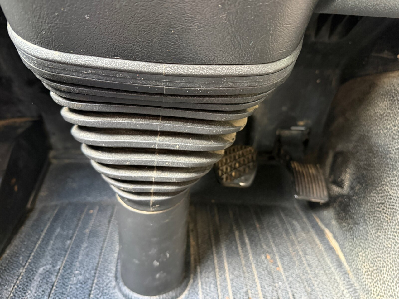 Mercedes-Benz Actros 2644 L 6x4 Actros 2644 L 6x4 - Kamion s kukastom dizalicom: slika Mercedes-Benz Actros 2644 L 6x4 Actros 2644 L 6x4 - Kamion s kukastom dizalicom Mercedes-Benz Actros 2644 L 6x4 Actros 2644 L 6x4 - Kamion s kukastom dizalicom: slika Mercedes-Benz Actros 2644 L 6x4 Actros 2644 L 6x4 - Kamion s kukastom dizalicom