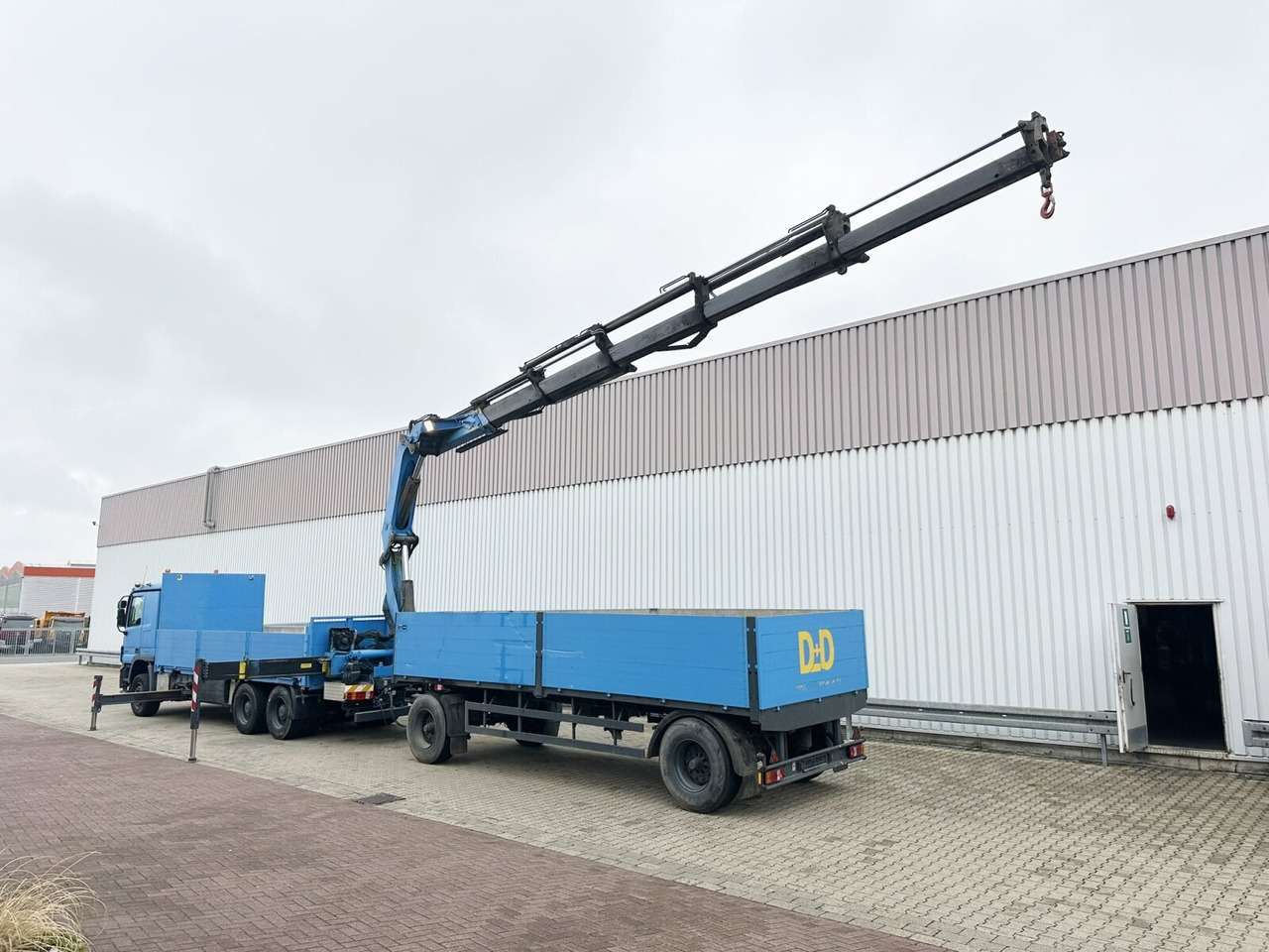 Mercedes-Benz Actros 2741 L 6x4 Actros 2741 L 6x4, Twist-Lock ausz. auf 3m, Heckkran Palfinger PK 42502-D, Funk - Kamion s otvorenim sandukom, Kamion s kranom: slika Mercedes-Benz Actros 2741 L 6x4 Actros 2741 L 6x4, Twist-Lock ausz. auf 3m, Heckkran Palfinger PK 42502-D, Funk - Kamion s otvorenim sandukom, Kamion s kranom Mercedes-Benz Actros 2741 L 6x4 Actros 2741 L 6x4, Twist-Lock ausz. auf 3m, Heckkran Palfinger PK 42502-D, Funk - Kamion s otvorenim sandukom, Kamion s kranom: slika Mercedes-Benz Actros 2741 L 6x4 Actros 2741 L 6x4, Twist-Lock ausz. auf 3m, Heckkran Palfinger PK 42502-D, Funk - Kamion s otvorenim sandukom, Kamion s kranom