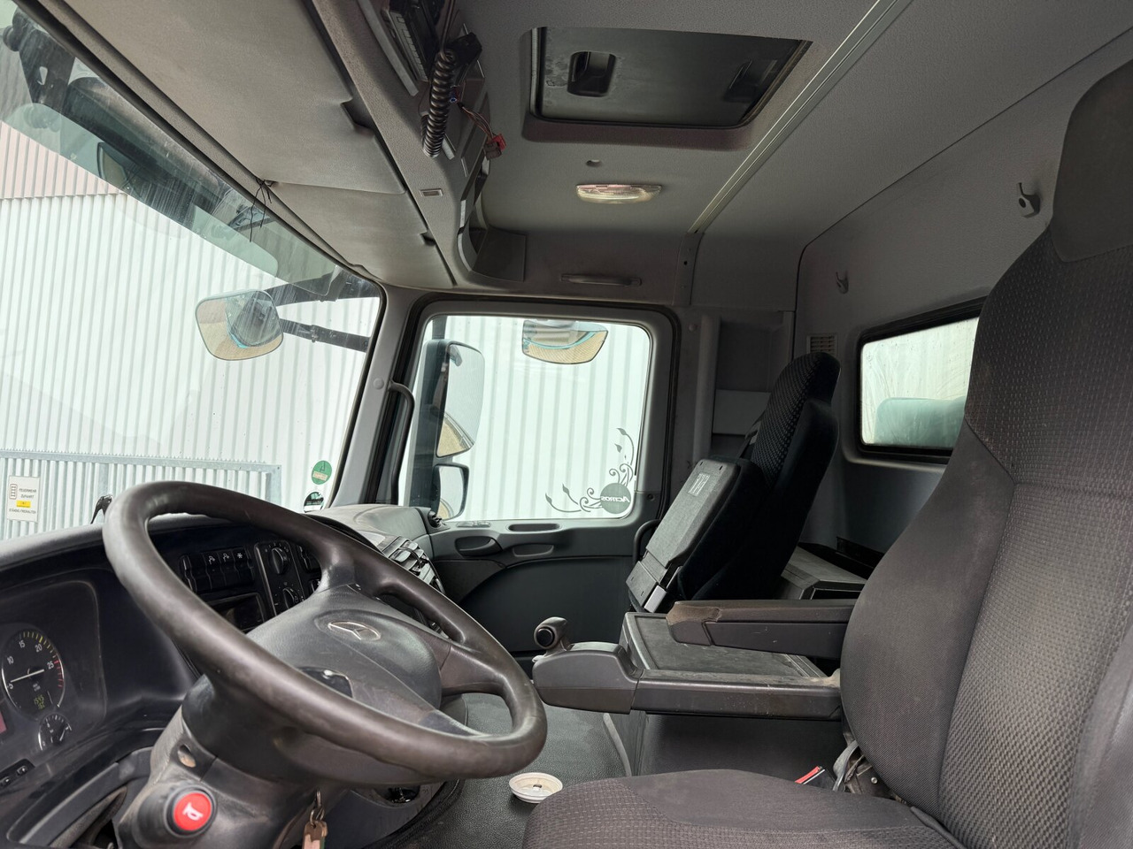 Mercedes-Benz Actros 3241 K 8x4/4 Actros 3241 K 8x4/4, Bordmatik - Kiper: slika Mercedes-Benz Actros 3241 K 8x4/4 Actros 3241 K 8x4/4, Bordmatik - Kiper Mercedes-Benz Actros 3241 K 8x4/4 Actros 3241 K 8x4/4, Bordmatik - Kiper: slika Mercedes-Benz Actros 3241 K 8x4/4 Actros 3241 K 8x4/4, Bordmatik - Kiper