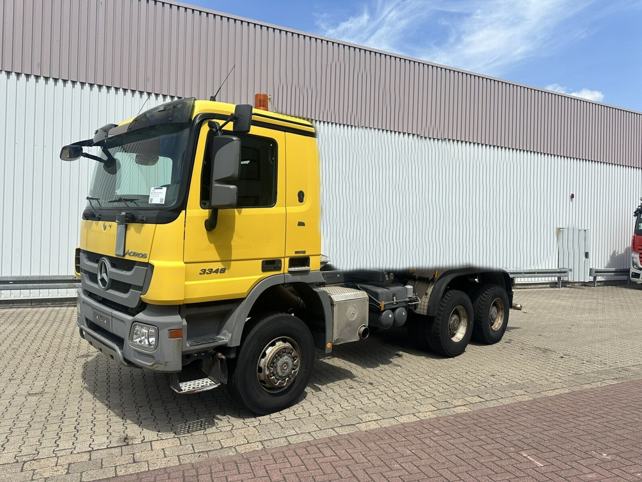 Mercedes-Benz Actros 3348 AK 6x6 Actros 3348 AK 6x6 - Kamion-šasija: slika Mercedes-Benz Actros 3348 AK 6x6 Actros 3348 AK 6x6 - Kamion-šasija Mercedes-Benz Actros 3348 AK 6x6 Actros 3348 AK 6x6 - Kamion-šasija: slika Mercedes-Benz Actros 3348 AK 6x6 Actros 3348 AK 6x6 - Kamion-šasija
