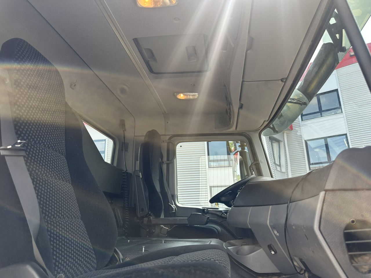 Mercedes-Benz Actros 3348 AK 6x6 Actros 3348 AK 6x6, Bordmatik links - Kiper: slika Mercedes-Benz Actros 3348 AK 6x6 Actros 3348 AK 6x6, Bordmatik links - Kiper Mercedes-Benz Actros 3348 AK 6x6 Actros 3348 AK 6x6, Bordmatik links - Kiper: slika Mercedes-Benz Actros 3348 AK 6x6 Actros 3348 AK 6x6, Bordmatik links - Kiper