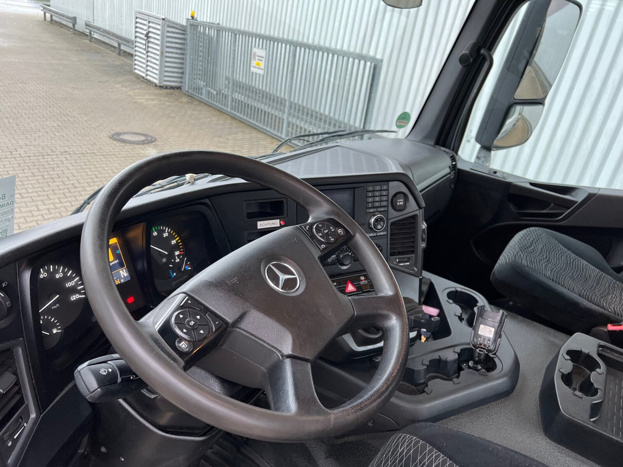 Mercedes-Benz Arocs 1830 K 4x2 Arocs 1830 K 4x2, Funk - Utovarivač s proklizavajućim upravljanjem: slika Mercedes-Benz Arocs 1830 K 4x2 Arocs 1830 K 4x2, Funk - Utovarivač s proklizavajućim upravljanjem Mercedes-Benz Arocs 1830 K 4x2 Arocs 1830 K 4x2, Funk - Utovarivač s proklizavajućim upravljanjem: slika Mercedes-Benz Arocs 1830 K 4x2 Arocs 1830 K 4x2, Funk - Utovarivač s proklizavajućim upravljanjem