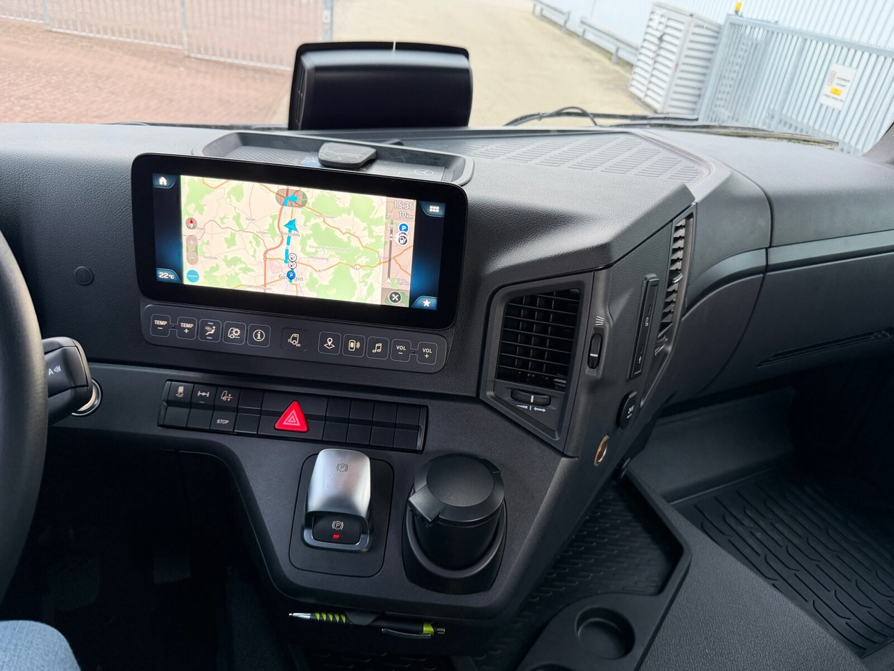 Mercedes-Benz Arocs 2542 L 6x2/4 Arocs 2542/45 L 6x2/4, Vorlauflenk-/liftachse, Navi, MultimediaCockpit - Utovarivač s proklizavajućim upravljanjem: slika Mercedes-Benz Arocs 2542 L 6x2/4 Arocs 2542/45 L 6x2/4, Vorlauflenk-/liftachse, Navi, MultimediaCockpit - Utovarivač s proklizavajućim upravljanjem Mercedes-Benz Arocs 2542 L 6x2/4 Arocs 2542/45 L 6x2/4, Vorlauflenk-/liftachse, Navi, MultimediaCockpit - Utovarivač s proklizavajućim upravljanjem: slika Mercedes-Benz Arocs 2542 L 6x2/4 Arocs 2542/45 L 6x2/4, Vorlauflenk-/liftachse, Navi, MultimediaCockpit - Utovarivač s proklizavajućim upravljanjem