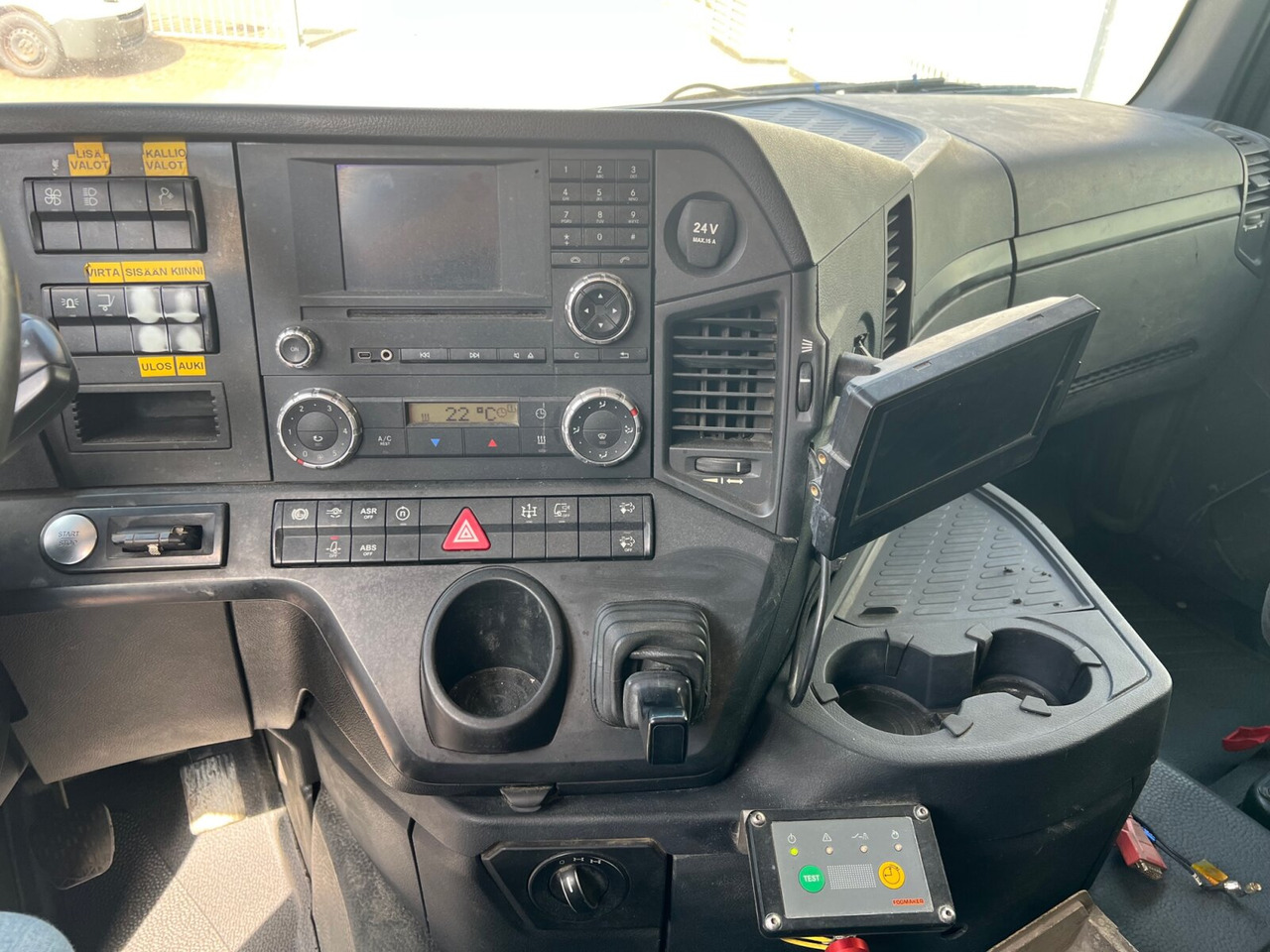 Mercedes-Benz Arocs 2642/45 K 6x4 Arocs 2642/45 K 6x4, Retarder, Motorabtrieb - Kamion-šasija: slika Mercedes-Benz Arocs 2642/45 K 6x4 Arocs 2642/45 K 6x4, Retarder, Motorabtrieb - Kamion-šasija Mercedes-Benz Arocs 2642/45 K 6x4 Arocs 2642/45 K 6x4, Retarder, Motorabtrieb - Kamion-šasija: slika Mercedes-Benz Arocs 2642/45 K 6x4 Arocs 2642/45 K 6x4, Retarder, Motorabtrieb - Kamion-šasija