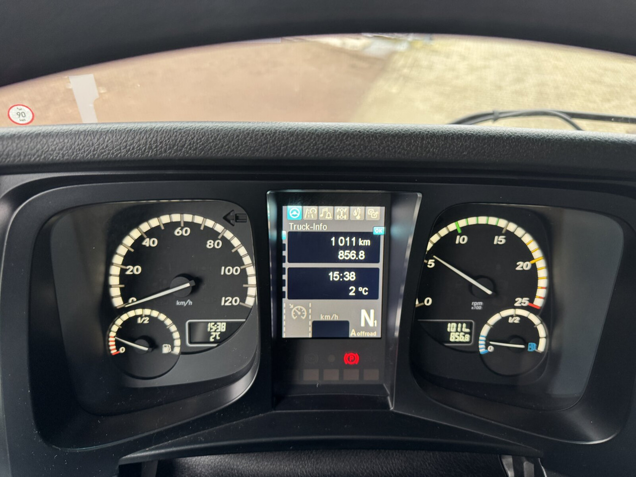 Mercedes-Benz Arocs 2651 L 6x6 Arocs 2651 L 6x6, HydroDrive, MirrorCam, Massage-Sitz, Motorabtrieb - Kamion-šasija: slika Mercedes-Benz Arocs 2651 L 6x6 Arocs 2651 L 6x6, HydroDrive, MirrorCam, Massage-Sitz, Motorabtrieb - Kamion-šasija Mercedes-Benz Arocs 2651 L 6x6 Arocs 2651 L 6x6, HydroDrive, MirrorCam, Massage-Sitz, Motorabtrieb - Kamion-šasija: slika Mercedes-Benz Arocs 2651 L 6x6 Arocs 2651 L 6x6, HydroDrive, MirrorCam, Massage-Sitz, Motorabtrieb - Kamion-šasija