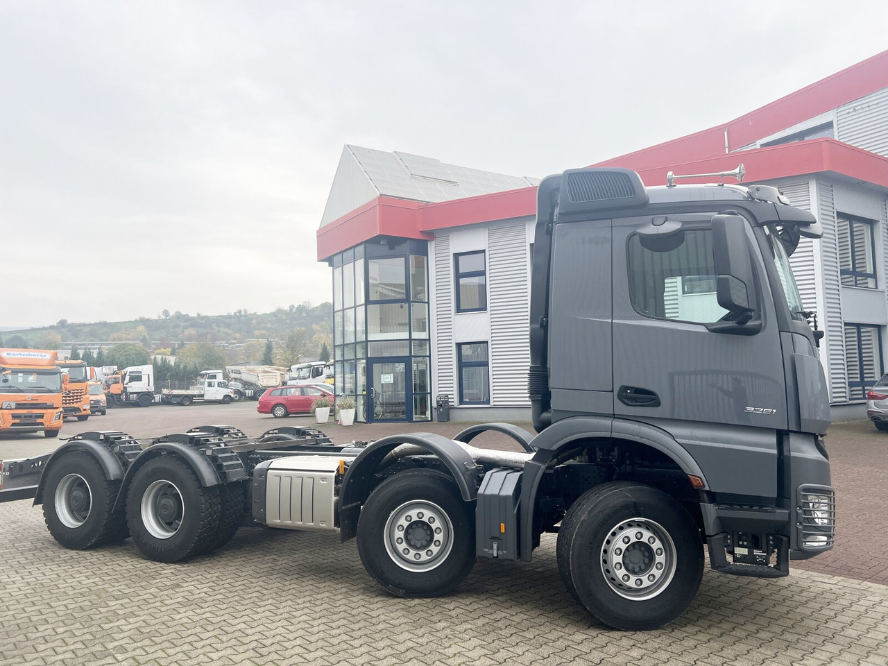 Novi Kiper Mercedes-Benz Arocs 3251 L 8x4/4 Arocs 3251 L 8x4/4, Motorabtrieb: slika Novi Kiper Mercedes-Benz Arocs 3251 L 8x4/4 Arocs 3251 L 8x4/4, Motorabtrieb Novi Kiper Mercedes-Benz Arocs 3251 L 8x4/4 Arocs 3251 L 8x4/4, Motorabtrieb: slika Novi Kiper Mercedes-Benz Arocs 3251 L 8x4/4 Arocs 3251 L 8x4/4, Motorabtrieb
