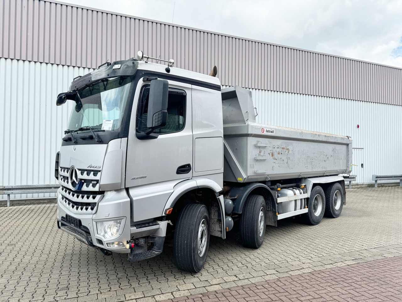 Istovarivač Mercedes-Benz Arocs 3258 LK 8x4/4 Arocs 3258 LK 8x4/4, Retarder, Bi-Xenon, Stahlmulde ca. 14m³, hydr. Heckklappenöffnung: slika Istovarivač Mercedes-Benz Arocs 3258 LK 8x4/4 Arocs 3258 LK 8x4/4, Retarder, Bi-Xenon, Stahlmulde ca. 14m³, hydr. Heckklappenöffnung