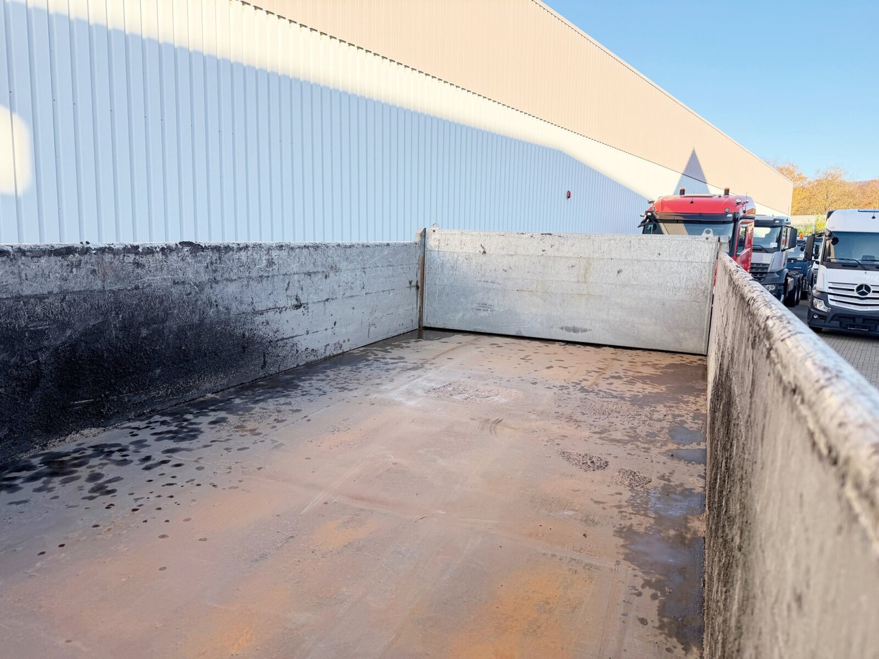 Mercedes-Benz Arocs 3351 AK 6x6 Arocs 3351 AK 6x6, Retarder, Grounder, Motorabtrieb, pneum. Heckklappenöffnung - Kiper: slika Mercedes-Benz Arocs 3351 AK 6x6 Arocs 3351 AK 6x6, Retarder, Grounder, Motorabtrieb, pneum. Heckklappenöffnung - Kiper Mercedes-Benz Arocs 3351 AK 6x6 Arocs 3351 AK 6x6, Retarder, Grounder, Motorabtrieb, pneum. Heckklappenöffnung - Kiper: slika Mercedes-Benz Arocs 3351 AK 6x6 Arocs 3351 AK 6x6, Retarder, Grounder, Motorabtrieb, pneum. Heckklappenöffnung - Kiper