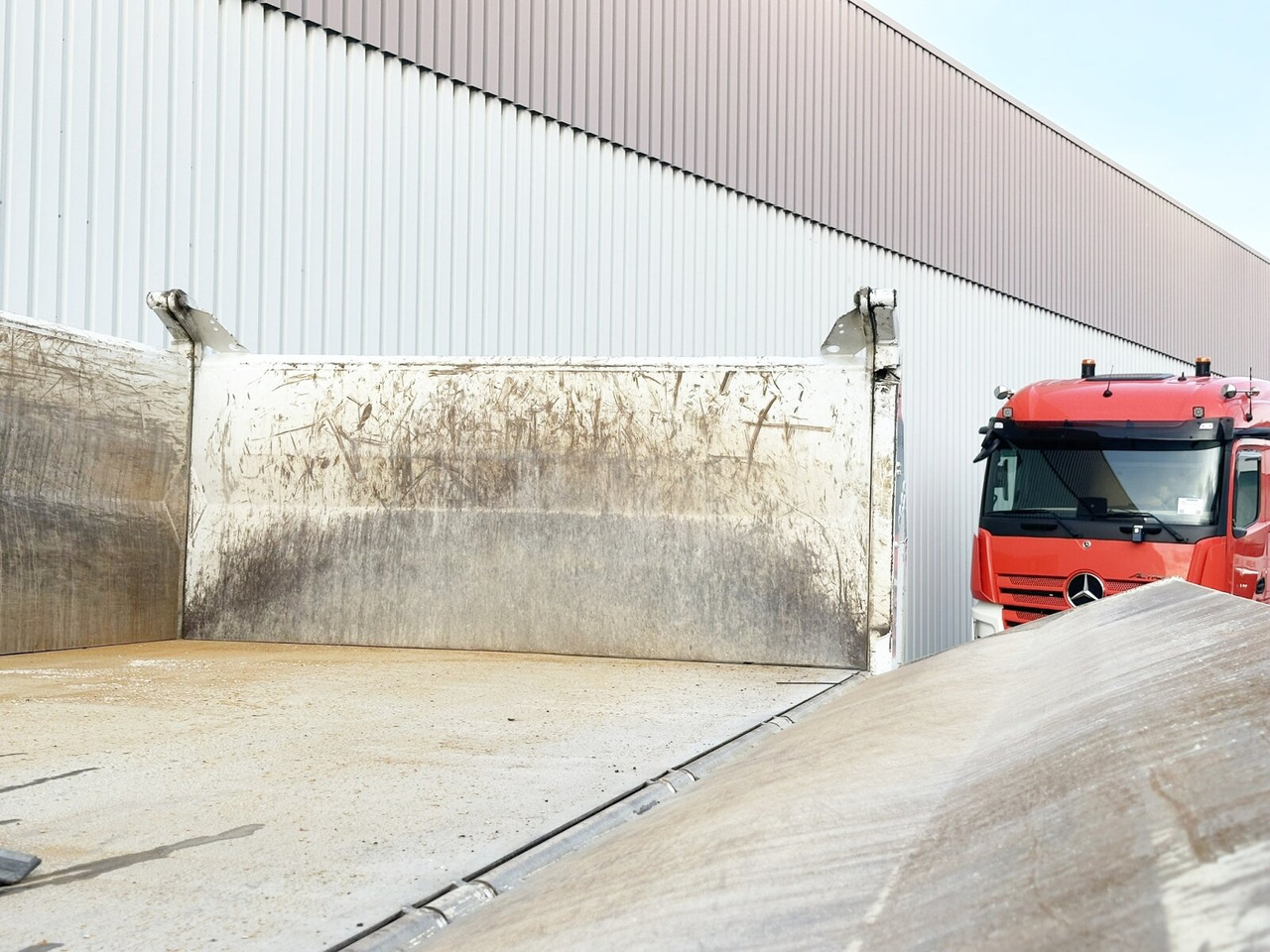 Mercedes-Benz Arocs 3445 K 8x4/4 Arocs 3445 K 8x4/4, Meiller Bordmatik links - Kiper: slika Mercedes-Benz Arocs 3445 K 8x4/4 Arocs 3445 K 8x4/4, Meiller Bordmatik links - Kiper Mercedes-Benz Arocs 3445 K 8x4/4 Arocs 3445 K 8x4/4, Meiller Bordmatik links - Kiper: slika Mercedes-Benz Arocs 3445 K 8x4/4 Arocs 3445 K 8x4/4, Meiller Bordmatik links - Kiper