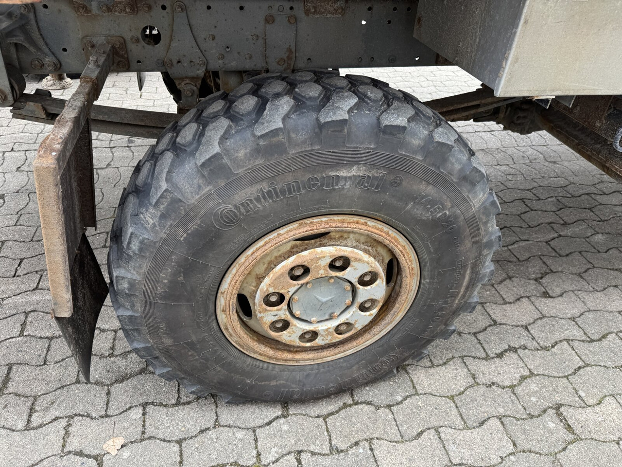 Kamion-šasija, Kamion s kranom Mercedes-Benz Atego 1023 A 4x4 mit Unfallschaden! Atego 1023 A 4x4, Einzelbereifung, Heckkran Palfinger PK4501-B, Funk, UNFALLSCHADEN!: slika Kamion-šasija, Kamion s kranom Mercedes-Benz Atego 1023 A 4x4 mit Unfallschaden! Atego 1023 A 4x4, Einzelbereifung, Heckkran Palfinger PK4501-B, Funk, UNFALLSCHADEN!