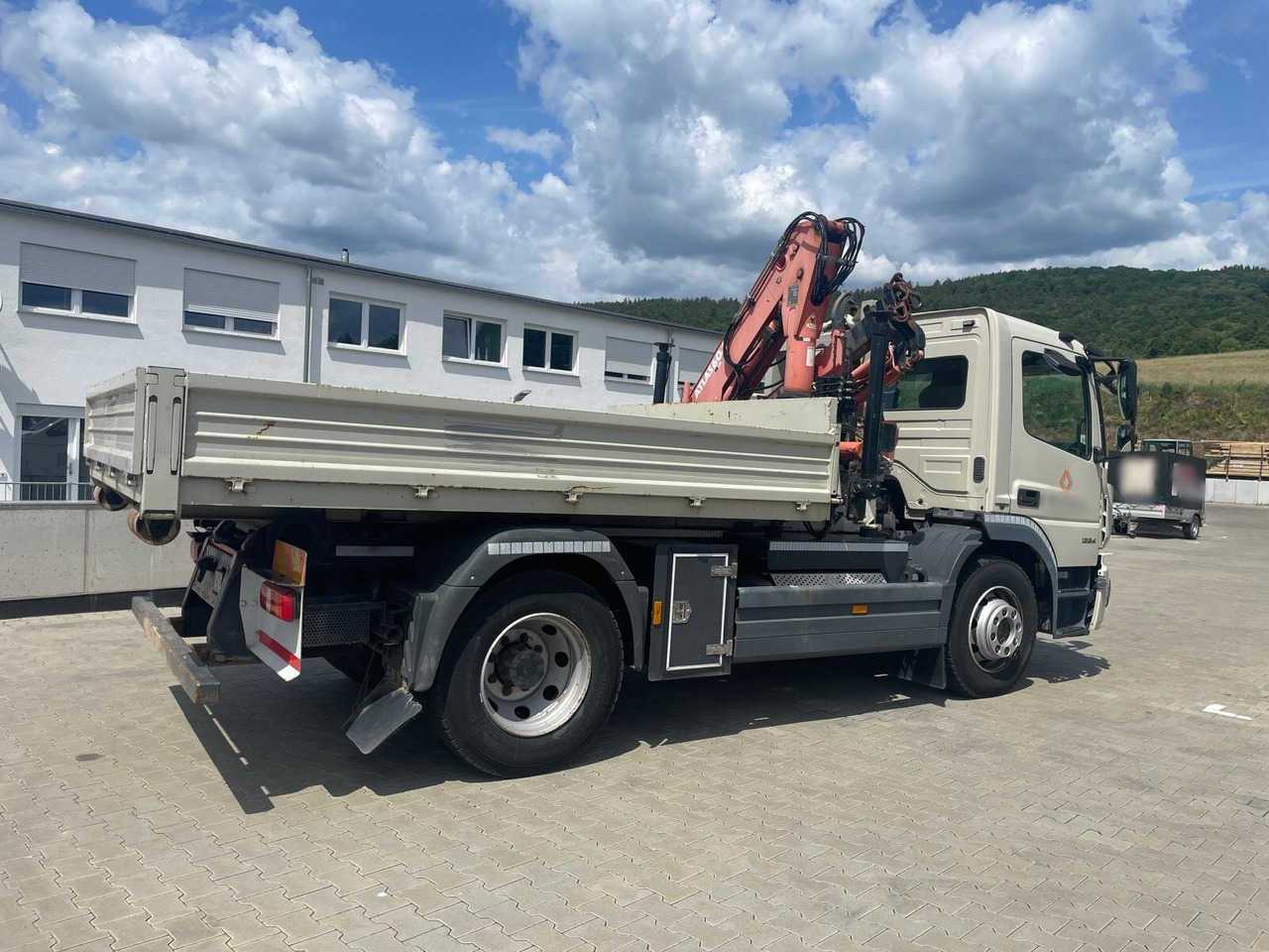 Mercedes-Benz Atego 1224 K 4x2 Atego 1224 K 4x2 - Kamion s kukastom dizalicom: slika Mercedes-Benz Atego 1224 K 4x2 Atego 1224 K 4x2 - Kamion s kukastom dizalicom Mercedes-Benz Atego 1224 K 4x2 Atego 1224 K 4x2 - Kamion s kukastom dizalicom: slika Mercedes-Benz Atego 1224 K 4x2 Atego 1224 K 4x2 - Kamion s kukastom dizalicom