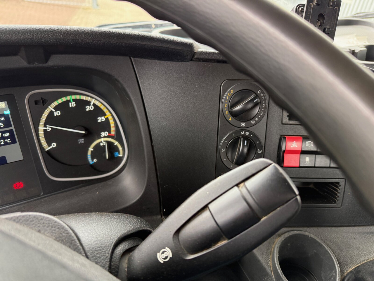 Mercedes-Benz Atego 1630 K 4x2 Atego 1630 K 4x2, Meiller 3-Seiten, 2 x AHK Öl - Kiper: slika Mercedes-Benz Atego 1630 K 4x2 Atego 1630 K 4x2, Meiller 3-Seiten, 2 x AHK Öl - Kiper Mercedes-Benz Atego 1630 K 4x2 Atego 1630 K 4x2, Meiller 3-Seiten, 2 x AHK Öl - Kiper: slika Mercedes-Benz Atego 1630 K 4x2 Atego 1630 K 4x2, Meiller 3-Seiten, 2 x AHK Öl - Kiper