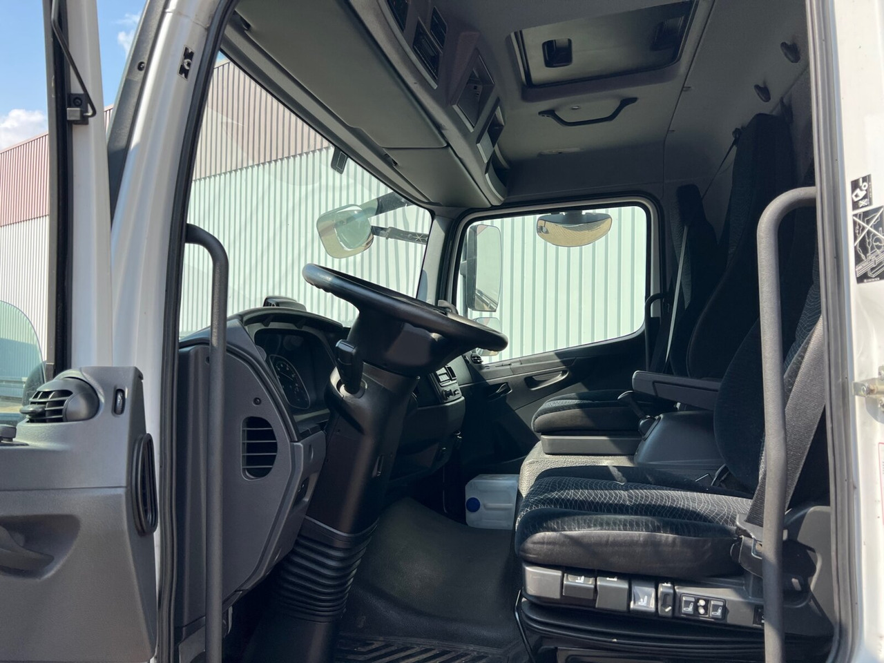 Mercedes-Benz Atego 818/23 L 4x2 Atego 818/23 L 4x2 mit Sörensen LBW - Kamion s ceradom: slika Mercedes-Benz Atego 818/23 L 4x2 Atego 818/23 L 4x2 mit Sörensen LBW - Kamion s ceradom Mercedes-Benz Atego 818/23 L 4x2 Atego 818/23 L 4x2 mit Sörensen LBW - Kamion s ceradom: slika Mercedes-Benz Atego 818/23 L 4x2 Atego 818/23 L 4x2 mit Sörensen LBW - Kamion s ceradom