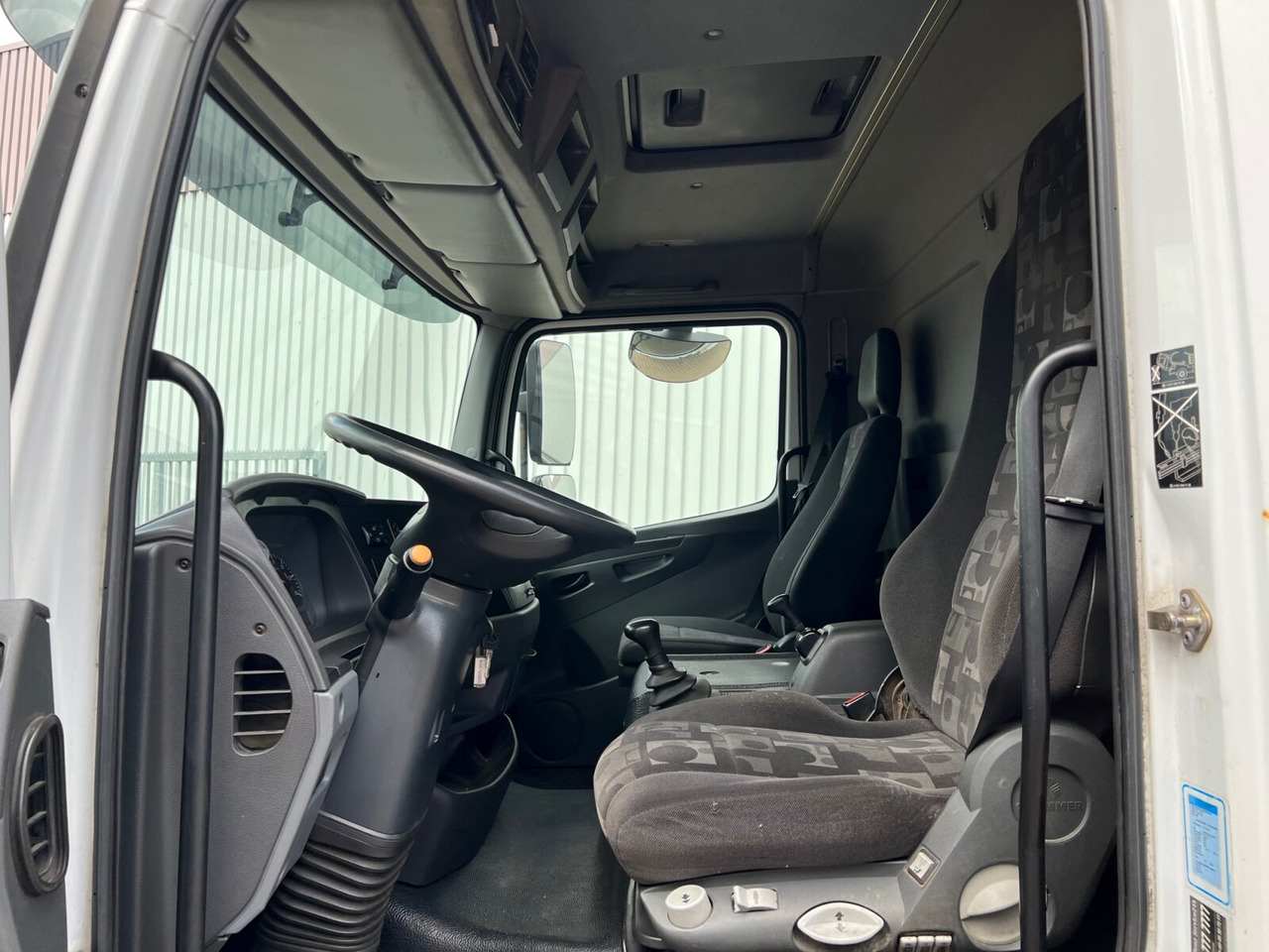 Mercedes-Benz Atego 818 L 4x2 Atego 818 L 4x2 mit LBW BÄR - Kamion s ceradom: slika Mercedes-Benz Atego 818 L 4x2 Atego 818 L 4x2 mit LBW BÄR - Kamion s ceradom Mercedes-Benz Atego 818 L 4x2 Atego 818 L 4x2 mit LBW BÄR - Kamion s ceradom: slika Mercedes-Benz Atego 818 L 4x2 Atego 818 L 4x2 mit LBW BÄR - Kamion s ceradom