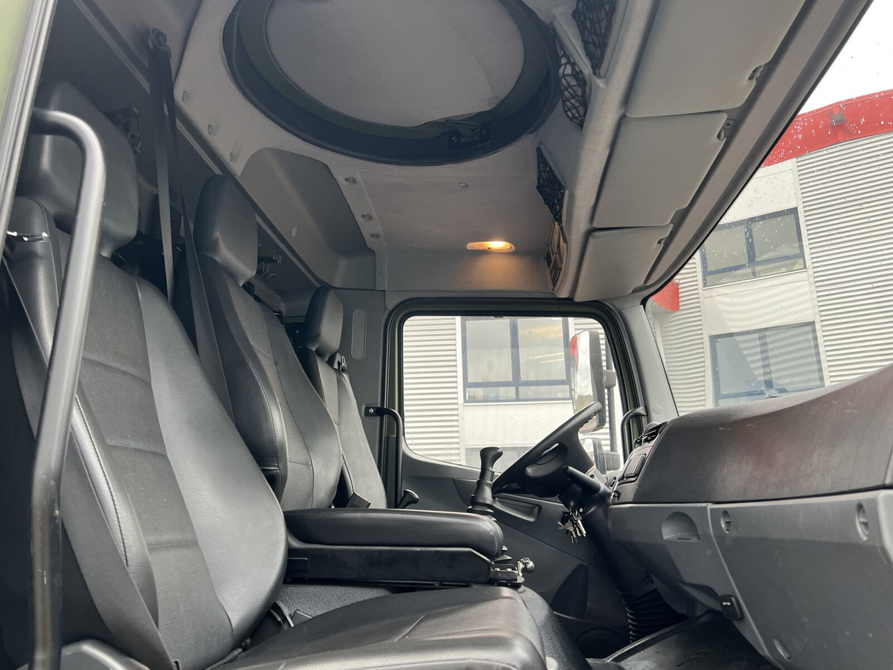 Mercedes-Benz Axor 1829 A 4x4 Axor 1829 A 4x4, Ex- - Kamion s otvorenim sandukom: slika Mercedes-Benz Axor 1829 A 4x4 Axor 1829 A 4x4, Ex- - Kamion s otvorenim sandukom Mercedes-Benz Axor 1829 A 4x4 Axor 1829 A 4x4, Ex- - Kamion s otvorenim sandukom: slika Mercedes-Benz Axor 1829 A 4x4 Axor 1829 A 4x4, Ex- - Kamion s otvorenim sandukom