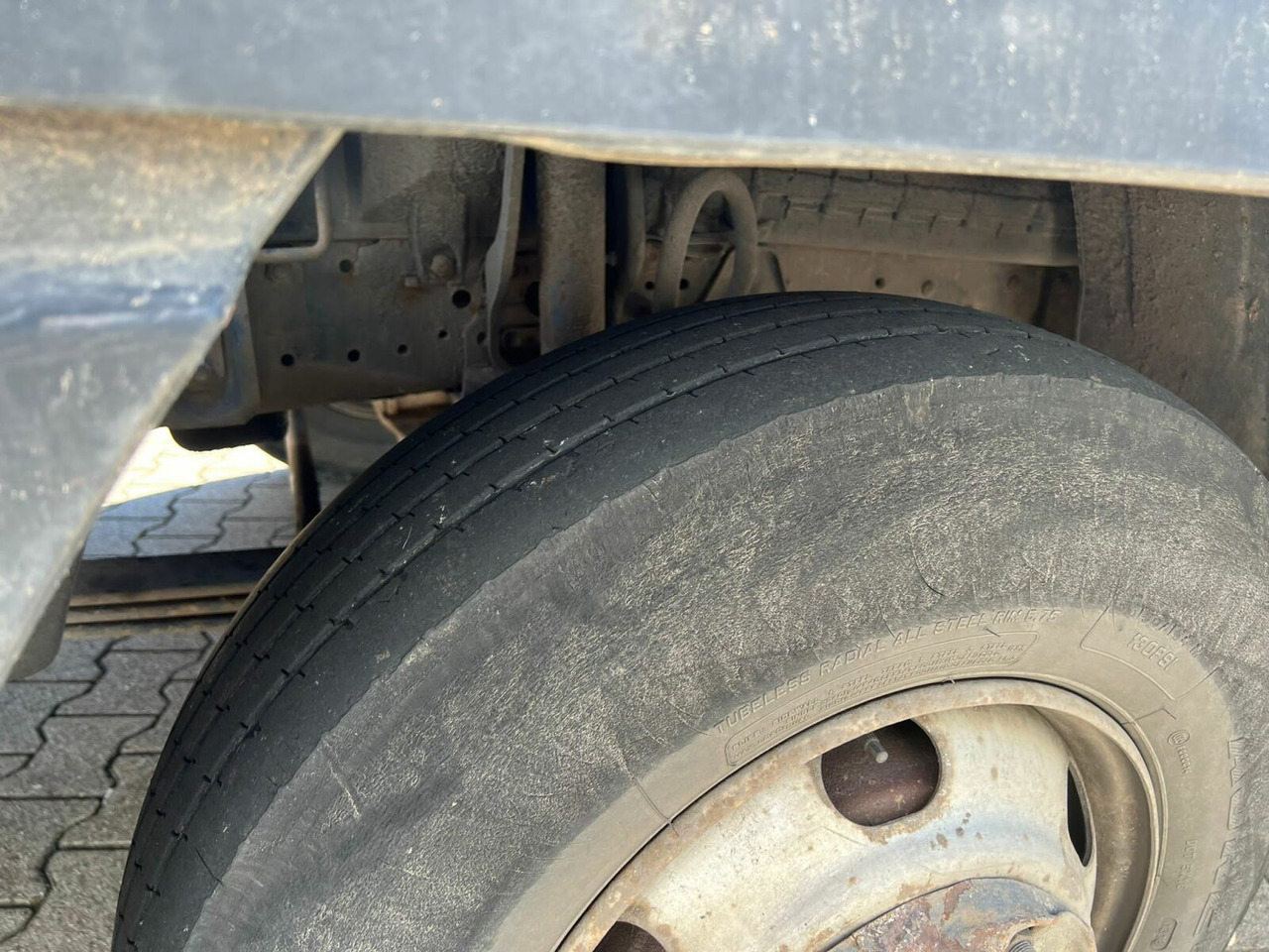 Mercedes-Benz LK 817 4x2 LK 817 4x2, City-Abroller, 6-Zylinder Motor - Kamion s kukastom dizalicom: slika Mercedes-Benz LK 817 4x2 LK 817 4x2, City-Abroller, 6-Zylinder Motor - Kamion s kukastom dizalicom Mercedes-Benz LK 817 4x2 LK 817 4x2, City-Abroller, 6-Zylinder Motor - Kamion s kukastom dizalicom: slika Mercedes-Benz LK 817 4x2 LK 817 4x2, City-Abroller, 6-Zylinder Motor - Kamion s kukastom dizalicom