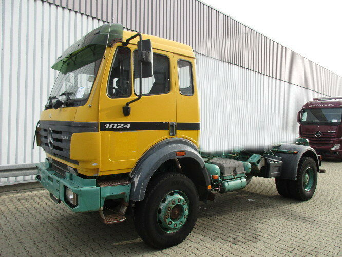 Mercedes-Benz SK 1824 AK 4x4 SK 1824 AK 4x4 Chassis - Kamion-šasija: slika Mercedes-Benz SK 1824 AK 4x4 SK 1824 AK 4x4 Chassis - Kamion-šasija Mercedes-Benz SK 1824 AK 4x4 SK 1824 AK 4x4 Chassis - Kamion-šasija: slika Mercedes-Benz SK 1824 AK 4x4 SK 1824 AK 4x4 Chassis - Kamion-šasija