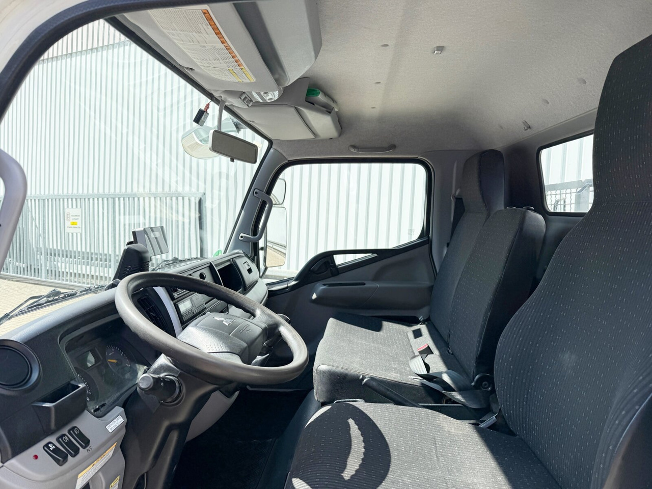 Mitsubishi Canter Fuso 7C15 4x2 Canter Fuso 7C15 4x2, Tele-Absetzer, Vereiterbar bis 10m³ - Utovarivač s proklizavajućim upravljanjem: slika Mitsubishi Canter Fuso 7C15 4x2 Canter Fuso 7C15 4x2, Tele-Absetzer, Vereiterbar bis 10m³ - Utovarivač s proklizavajućim upravljanjem Mitsubishi Canter Fuso 7C15 4x2 Canter Fuso 7C15 4x2, Tele-Absetzer, Vereiterbar bis 10m³ - Utovarivač s proklizavajućim upravljanjem: slika Mitsubishi Canter Fuso 7C15 4x2 Canter Fuso 7C15 4x2, Tele-Absetzer, Vereiterbar bis 10m³ - Utovarivač s proklizavajućim upravljanjem