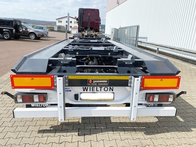 Novi Abroll/ Samopodizač prikolica PS2P70B PS2P70B Abrollanhänger bis 7,25 m Behälter: slika Novi Abroll/ Samopodizač prikolica PS2P70B PS2P70B Abrollanhänger bis 7,25 m Behälter Novi Abroll/ Samopodizač prikolica PS2P70B PS2P70B Abrollanhänger bis 7,25 m Behälter: slika Novi Abroll/ Samopodizač prikolica PS2P70B PS2P70B Abrollanhänger bis 7,25 m Behälter