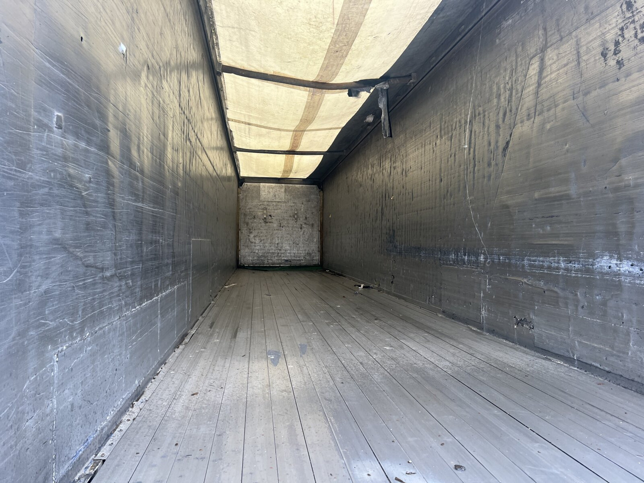 Kraker CF 200 Kraker CF 200 Schubbodenauflieger, ca. 92m³ - Poluprikolica: slika Kraker CF 200 Kraker CF 200 Schubbodenauflieger, ca. 92m³ - Poluprikolica Kraker CF 200 Kraker CF 200 Schubbodenauflieger, ca. 92m³ - Poluprikolica: slika Kraker CF 200 Kraker CF 200 Schubbodenauflieger, ca. 92m³ - Poluprikolica